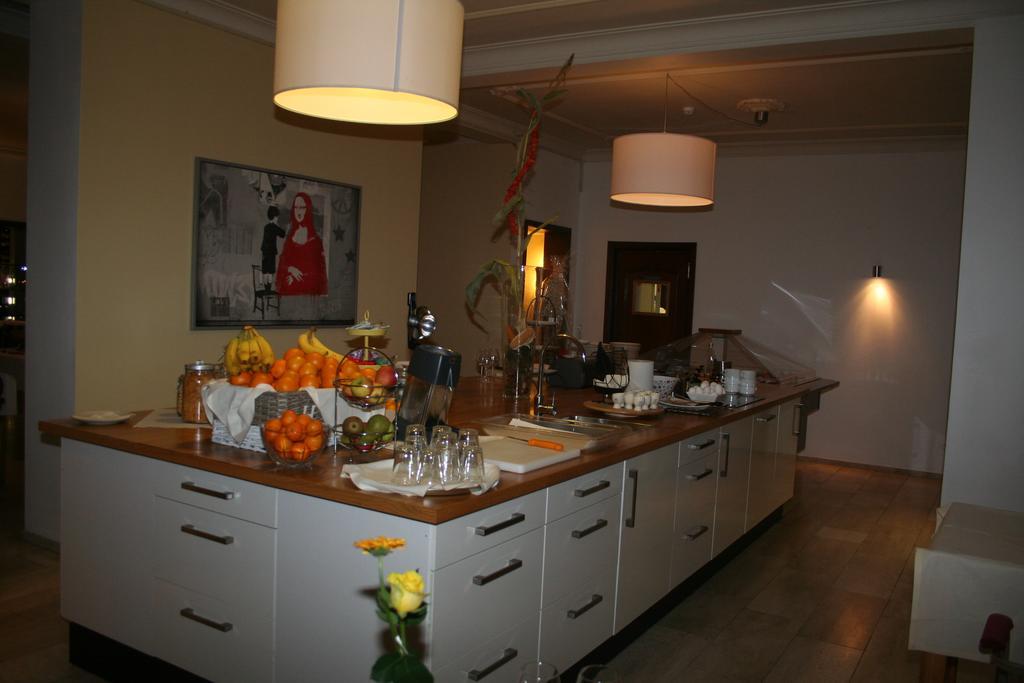 Hotel Admiraal Lanaken Exterior photo