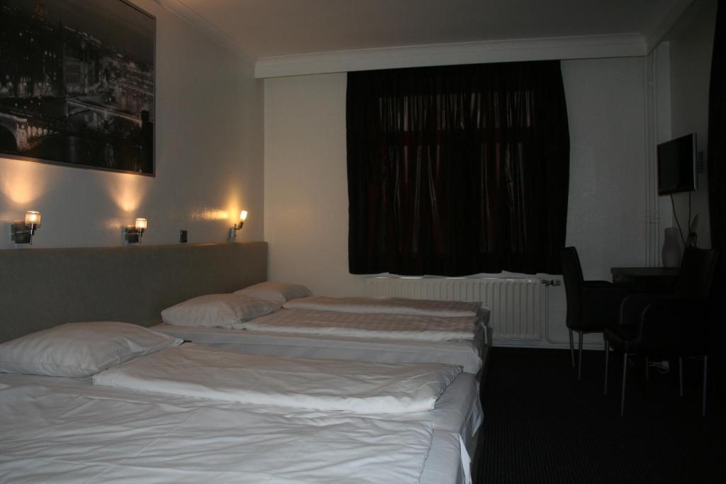 Hotel Admiraal Lanaken Room photo