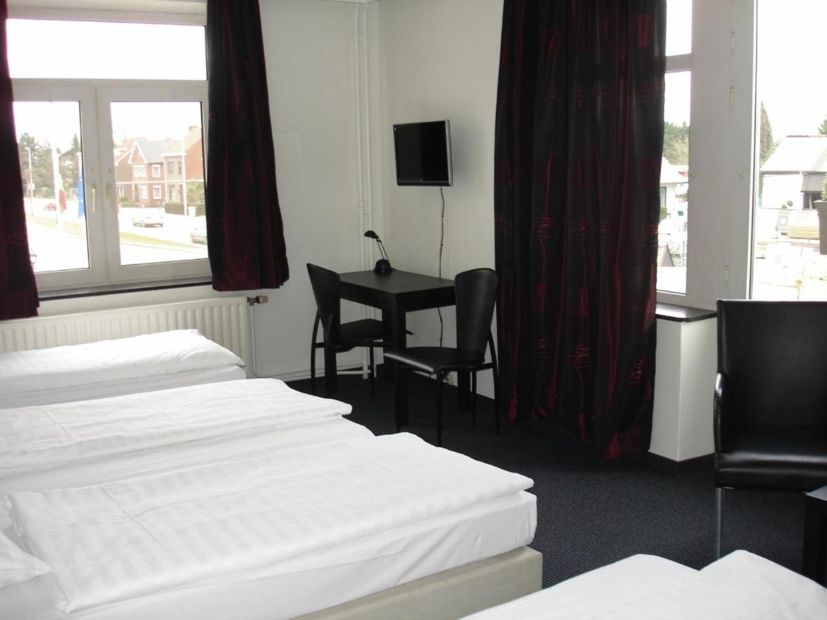 Hotel Admiraal Lanaken Room photo